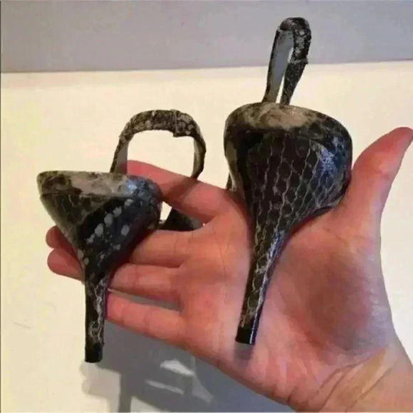 express Heels Snakeskin Print Pointy Toe Slingback - Picture 6 of 9